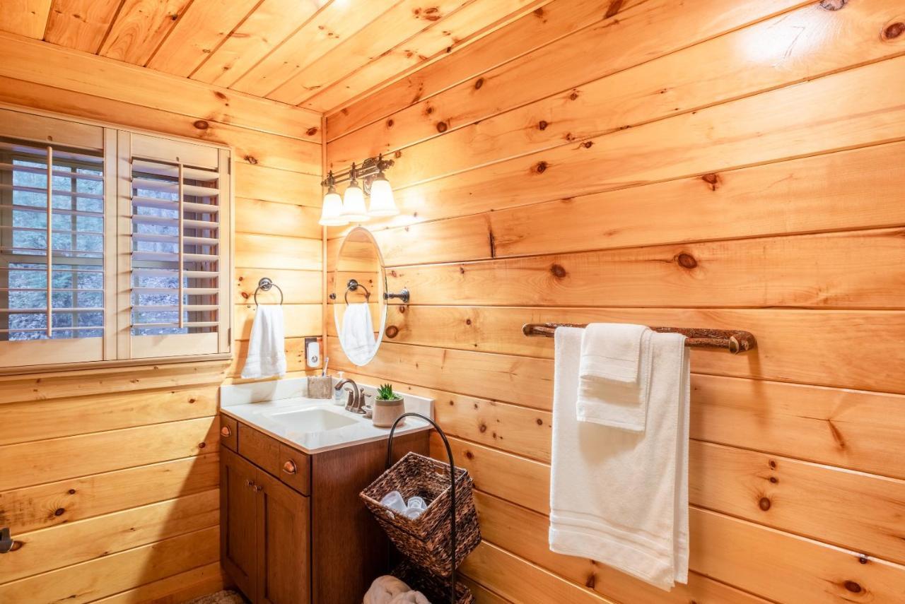 Iron Mountain Lodge - Beautiful Cabin With Forest & Mountain Views! Butler Ngoại thất bức ảnh