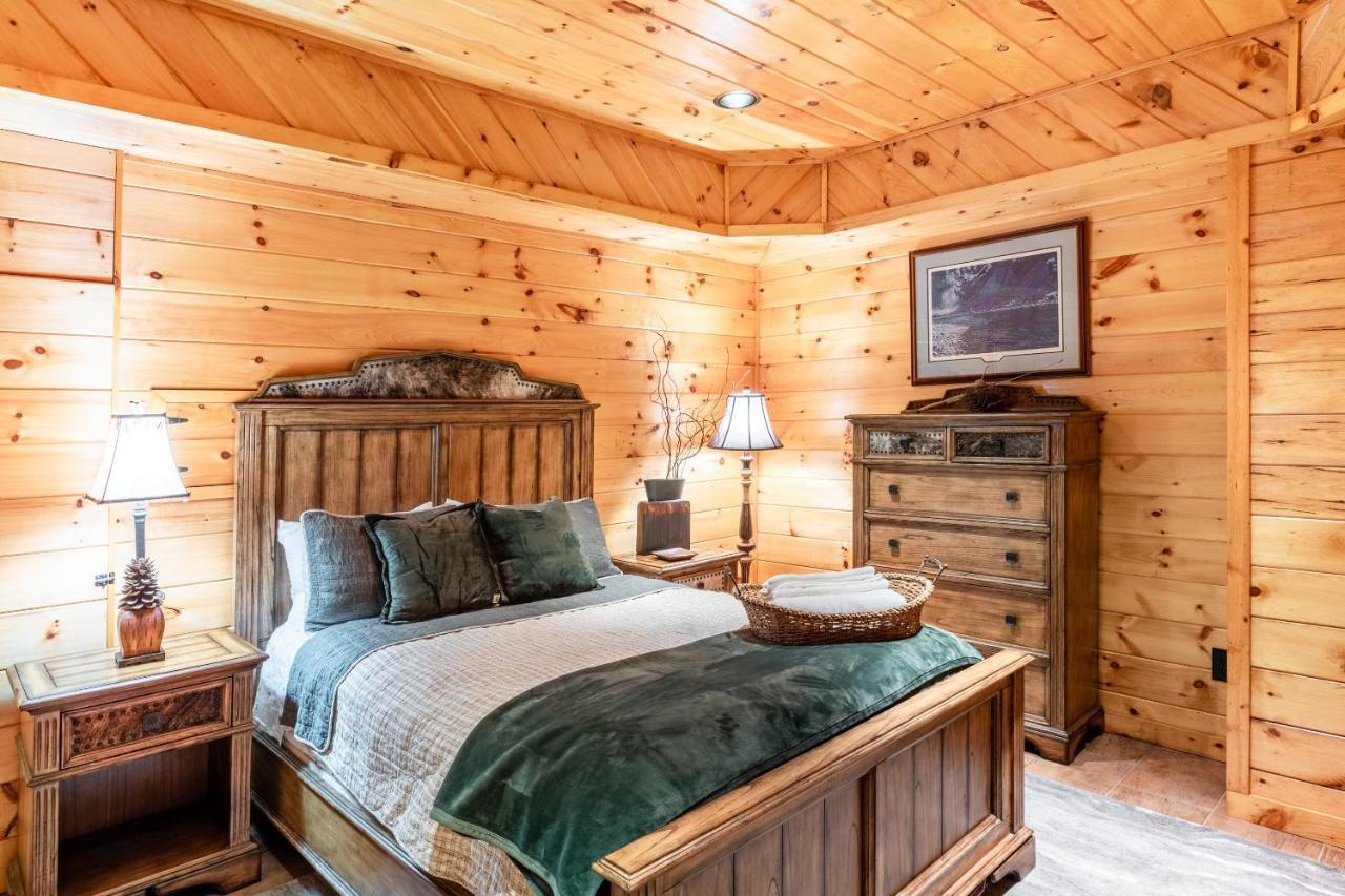 Iron Mountain Lodge - Beautiful Cabin With Forest & Mountain Views! Butler Ngoại thất bức ảnh