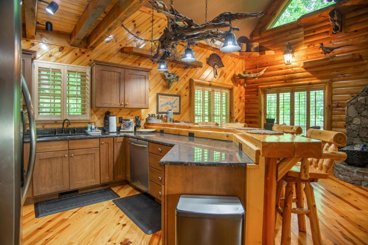 Iron Mountain Lodge - Beautiful Cabin With Forest & Mountain Views! Butler Ngoại thất bức ảnh